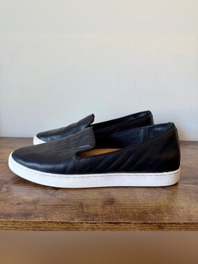 Birdies The Swift Black Leather Slip On Sneakers Women’s Size 10 Loafers